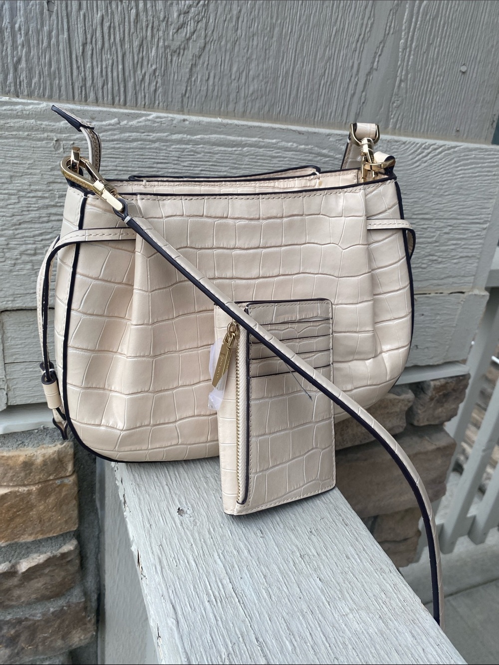 Kate Spade New York Dumpling Croc-Embossed Leather Crossbody Bag with wallet - Picture 8 of 13